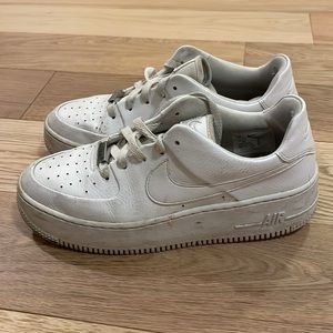 White Nike Airforce 1’s w8.5